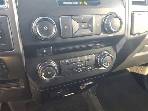 Used 2018 Ford F150 XLT image 18