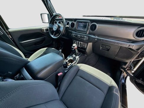 Used 2021 Jeep Wrangler Unlimited Sport AWD/4WD image 30