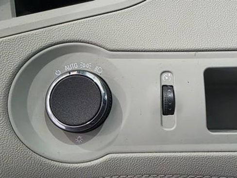 Used 2011 Buick LaCrosse CX image 16