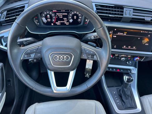 Used 2025 Audi Q3 2.0T Premium AWD/4WD image 15