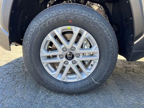 New 2026 Toyota Tundra SR5 image 6