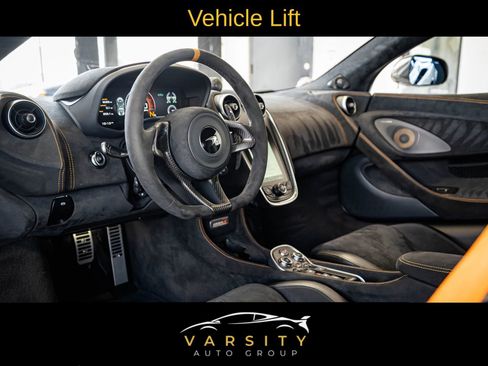 Used 2019 McLaren 600LT image 9