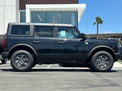 New 2026 Ford Bronco Big Bend AWD/4WD image 2