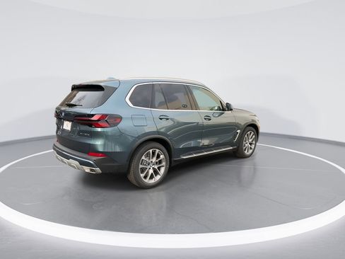 New 2026 BMW X5 xDrive50e w/ Executive Package image 8