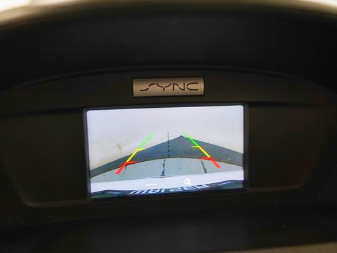Used 2016 Ford Escape SE FWD image 29
