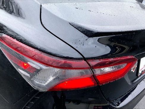 Used 2022 Toyota Camry TRD image 12