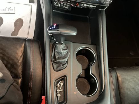 Used 2024 Dodge Durango GT image 21