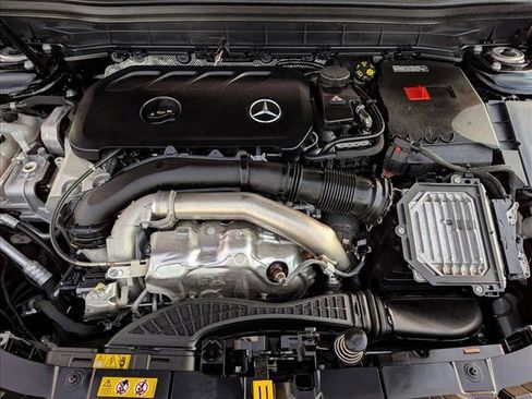 Certified 2025 Mercedes-Benz GLB 250 image 22