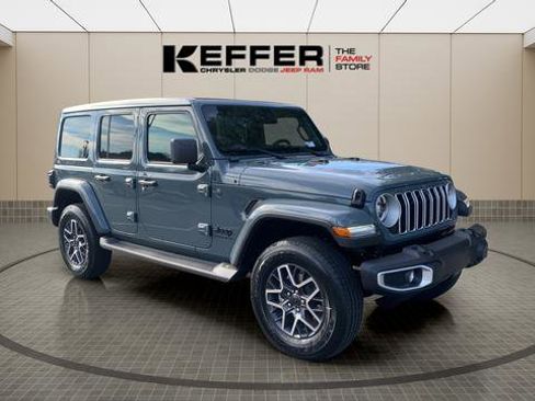 New 2026 Jeep Wrangler Sahara image 7