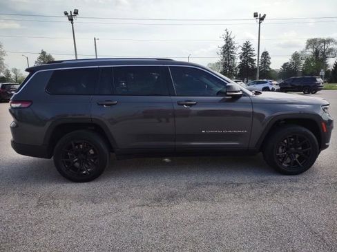Used 2022 Jeep Grand Cherokee L Limited AWD/4WD image 7
