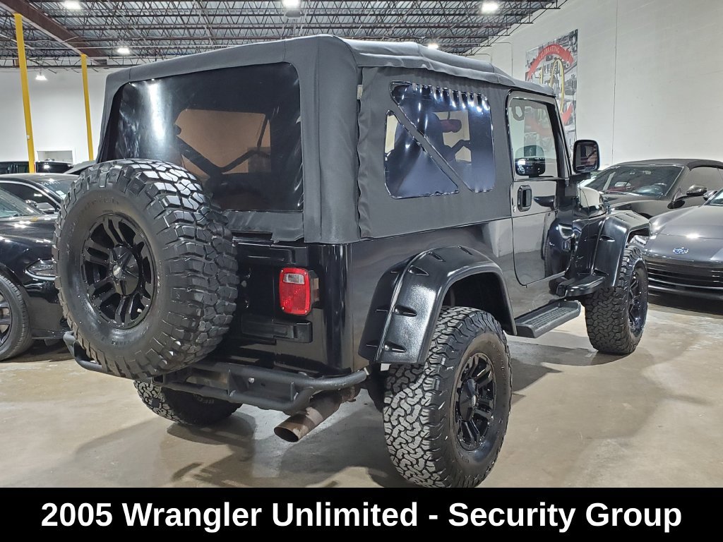 Used 2005 Jeep Wrangler Unlimited AWD/4WD image 10