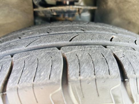 Used 2024 Ford Edge SEL w/ Convenience Package image 42