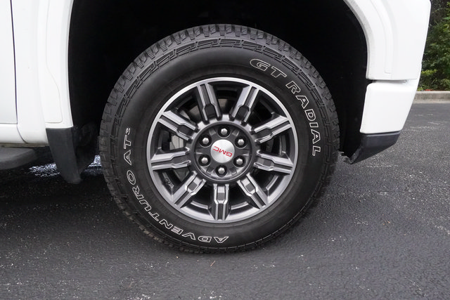 Used 2024 GMC Sierra 1500 AT4 w/ Technology Package AWD/4WD image 37