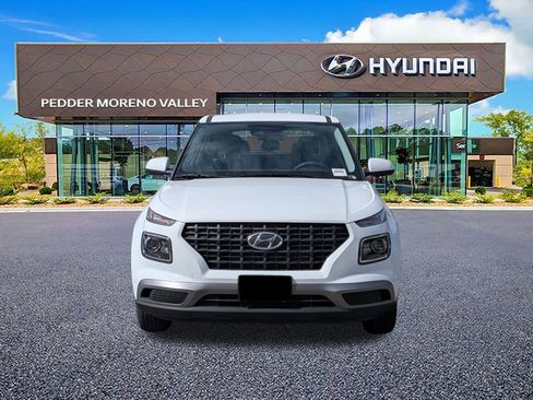 New 2026 Hyundai Venue SE image 9