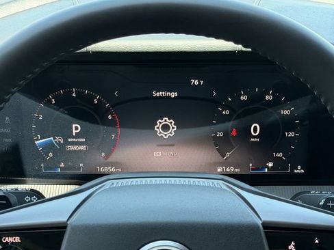 Used 2025 Nissan Murano SV FWD image 14