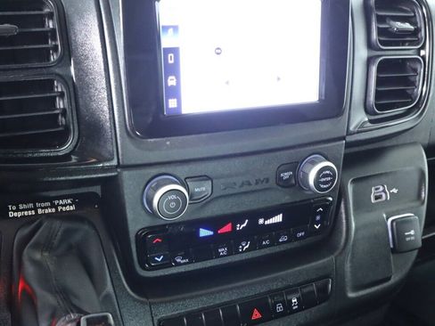 Used 2023 RAM ProMaster 2500 image 16