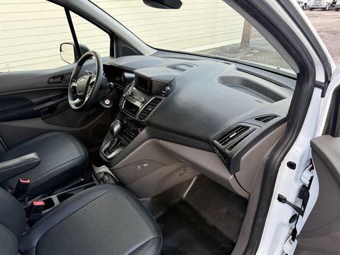 Used 2020 Ford Transit Connect XL image 14