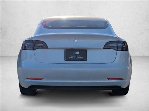 Used 2022 Tesla Model 3 image 7