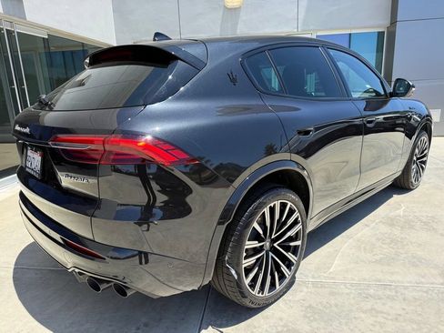 Used 2025 Maserati Grecale Modena AWD/4WD image 4