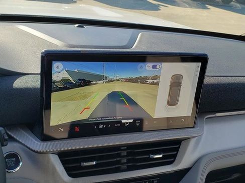 New 2026 Ford Explorer Active image 21