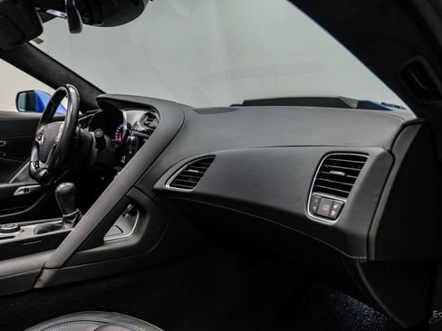 Used 2019 Chevrolet Corvette ZR1 RWD image 60