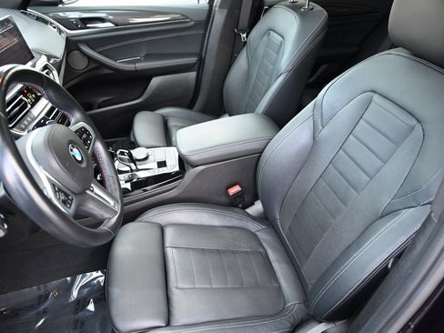 Certified 2023 BMW X4 M40i w/ Premium Package image 9