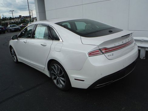 Used 2019 Lincoln MKZ Reserve w/ Reserve Plus Package FWD image 12