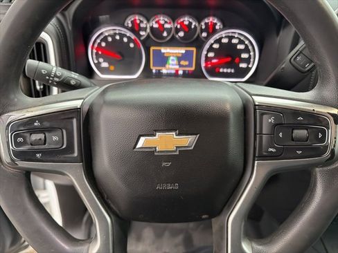 Used 2021 Chevrolet Silverado 2500 LT image 23