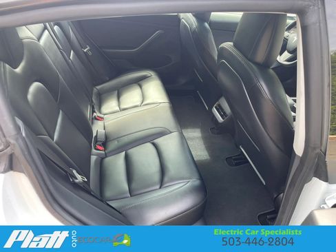 Used 2023 Tesla Model 3 Standard Range image 50