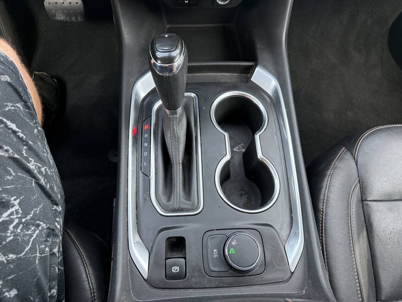 Used 2019 Chevrolet Traverse RS FWD image 32