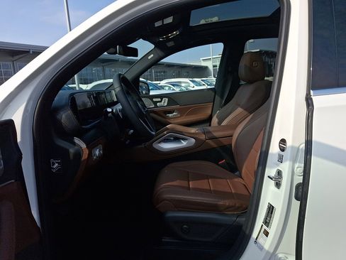 Used 2024 Mercedes-Benz GLE 350 4MATIC image 13