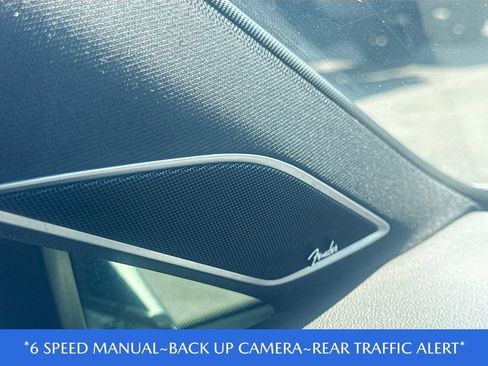 Used 2019 Volkswagen Golf R 4-Door image 19