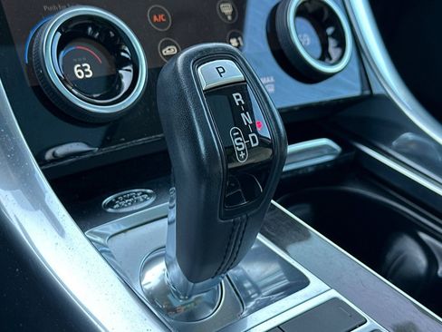 Used 2021 Land Rover Range Rover Sport HSE Silver Edition image 24