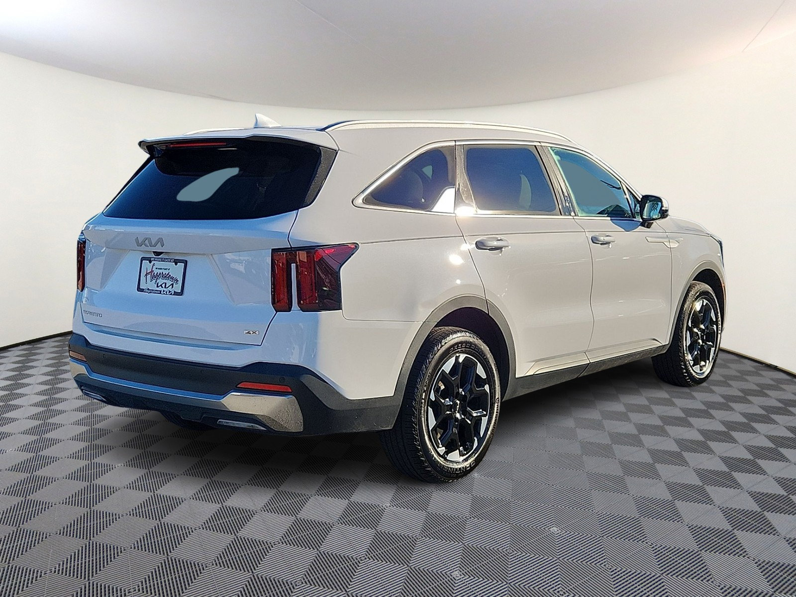 Certified 2025 Kia Sorento S w/ Panoramic Sunroof Package AWD/4WD image 6