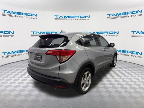 Used 2017 Honda HR-V EX image 5