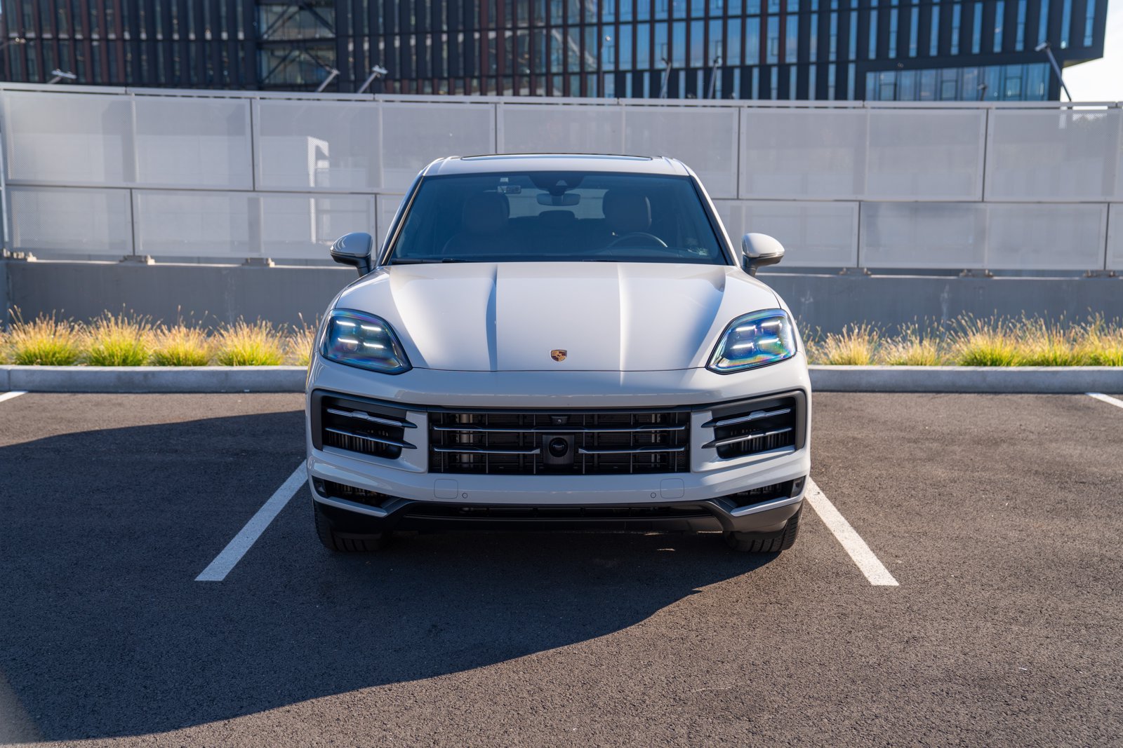 Certified 2024 Porsche Cayenne AWD/4WD image 6