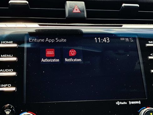 Used 2018 Toyota Camry SE w/ Audio Package FWD image 31