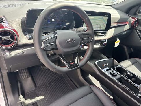 New 2026 Chevrolet Equinox RS w/ Safety and Technology Package FWD image 17