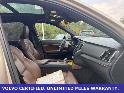 Certified 2024 Volvo XC90 B6 Ultimate image 11