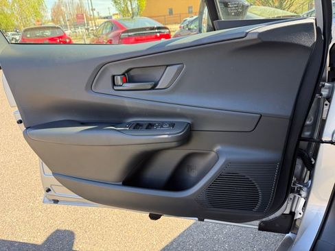 New 2026 Toyota Prius Plug-In Hybrid image 18