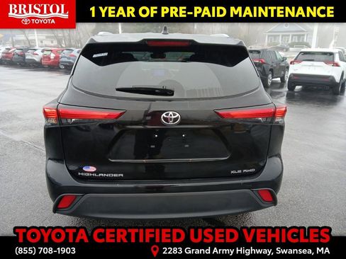 Certified 2023 Toyota Highlander XLE image 6