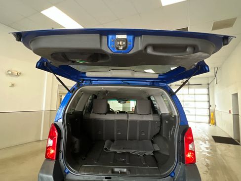 Used 2012 Nissan Xterra S image 16