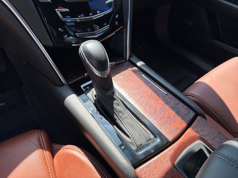 Used 2016 Cadillac XTS Luxury w/ Driver Awareness Package FWD image 30