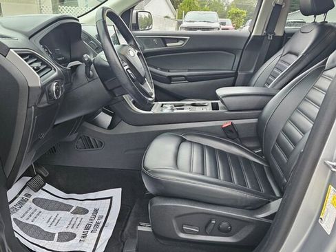 Used 2023 Ford Edge SEL image 6