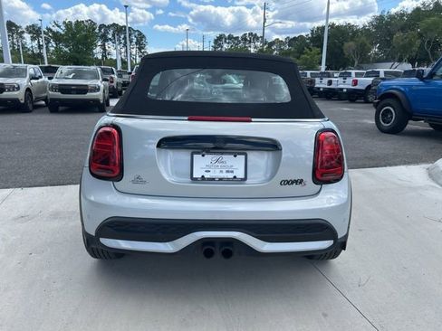 Used 2023 MINI Cooper S FWD image 4