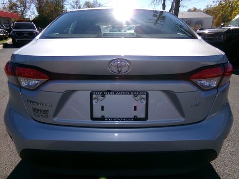 Used 2023 Toyota Corolla LE FWD image 4