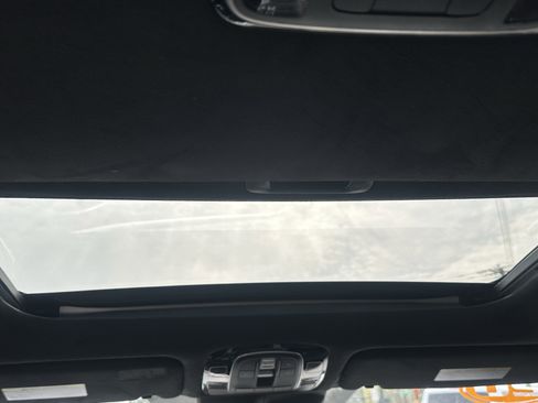 Used 2020 Hyundai Palisade Limited image 24