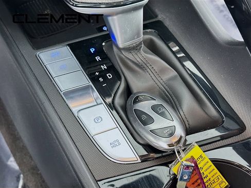 Used 2025 Hyundai Elantra SEL image 24