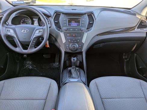 Used 2017 Hyundai Santa Fe Sport image 10