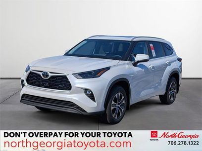 New 2026 Toyota Highlander XLE